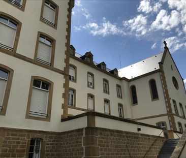 Location Appartement 2 pièces 51m² - Photo 3