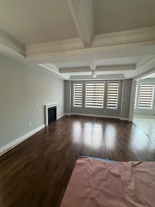 For Lease - 56 FREDERICK PEARSON Street, East Gwillimbury, Ontario - Photo 1