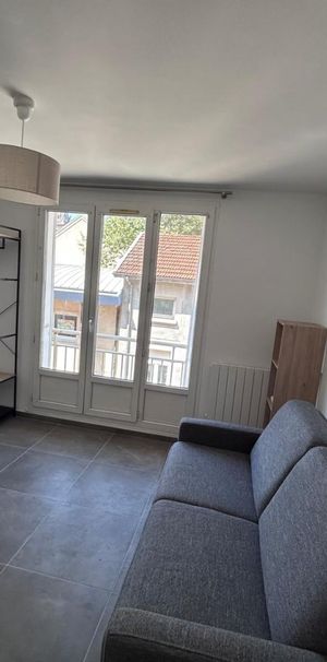 Location Appartement 1 pièce 19m² GRENOBLE 38100 - Photo 1