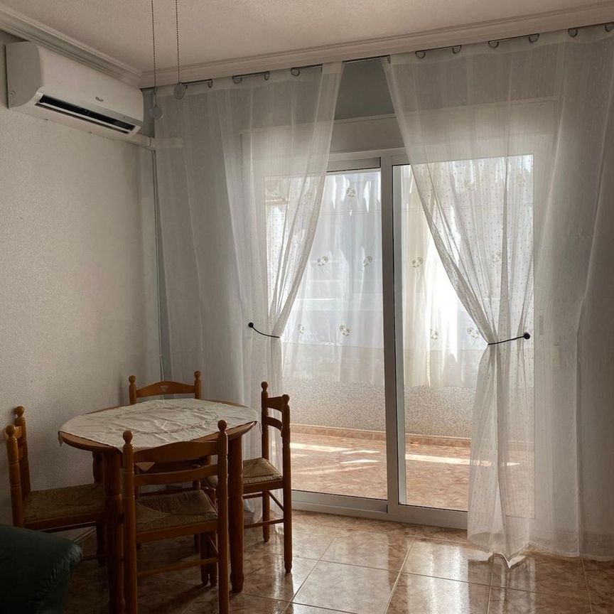 Alquiler de piso en Calle San Pascual, 231 - Photo 1