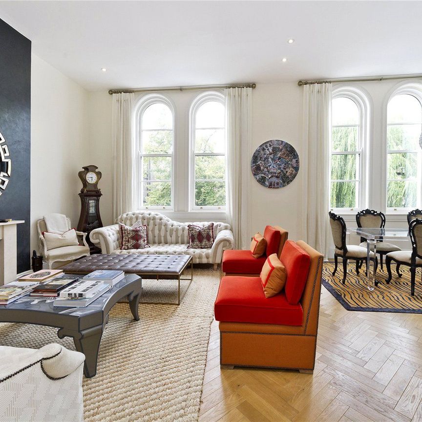 Westbourne Grove Mews, W11 - Photo 1