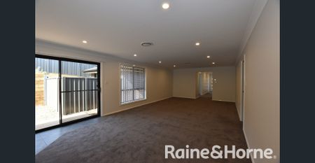 Spacious Family Home in North Orange - Photo 3