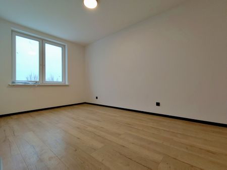 Przestronny dom, idealny dla dużej rodziny! - Photo 5