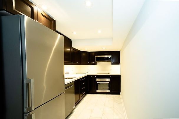 For Lease - 5167 Misty Pine Crescent, Mississauga, Ontario - Photo 1