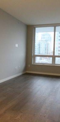 About this Condo in Lower Lonsdale, North Vancouver - Photo 1