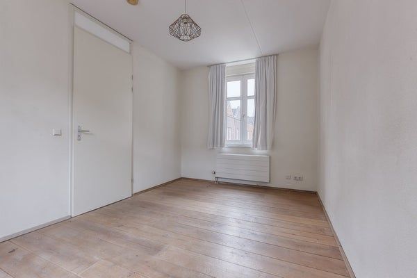 Te huur: Huis Adriaan Vlackstraat 2 in Den Haag - Photo 1