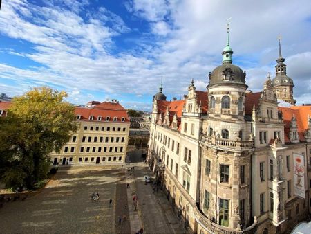 ++ Leben über 2 Etagen am Dresdner Neumarkt ++Einbauküche inklusive++ - Foto 3