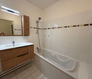 Location Appartement 3 pièces 65m² - Photo 5