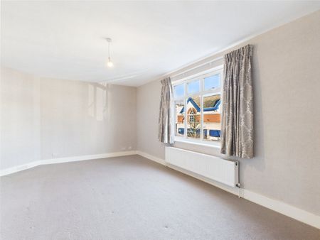 High Street, Walton-On-Thames, KT12 - Photo 4