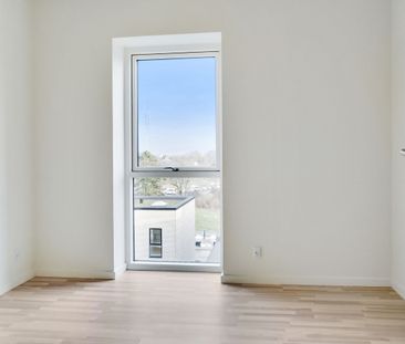 Kun 2 måneders depositium - Stor 3-værelses lejlighed med altan - Foto 2