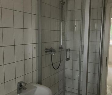 Ebenerdig wohnen-mit Balkon zum Entspannen - Photo 1