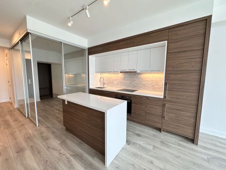 For Lease - 29 Green Trail Court Unit# 612, Toronto, Ontario - Photo 3