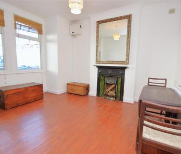 2 bedroom maisonette to rent - Photo 1