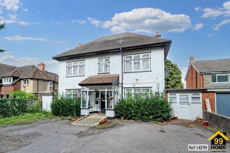 Retirement Property in Barnett Wood Lane , Ashtead, KT21 2LR - Photo 5