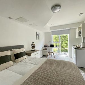 Studio to rent - Photo 2