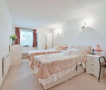 Homecedars House, Bushey, WD23 - Photo 6