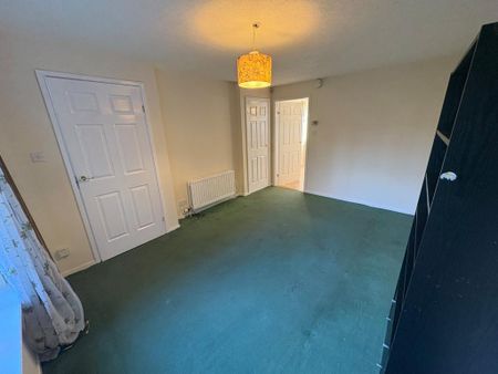 2 bedroom terraced house to rent - Photo 2