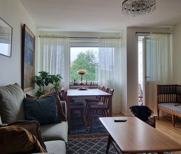 Per Hallströms väg, Nacka - Photo 2