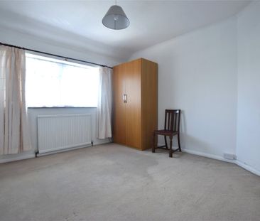 Lennard Road, Dunton Green, Sevenoaks, Kent, TN13 - Photo 2