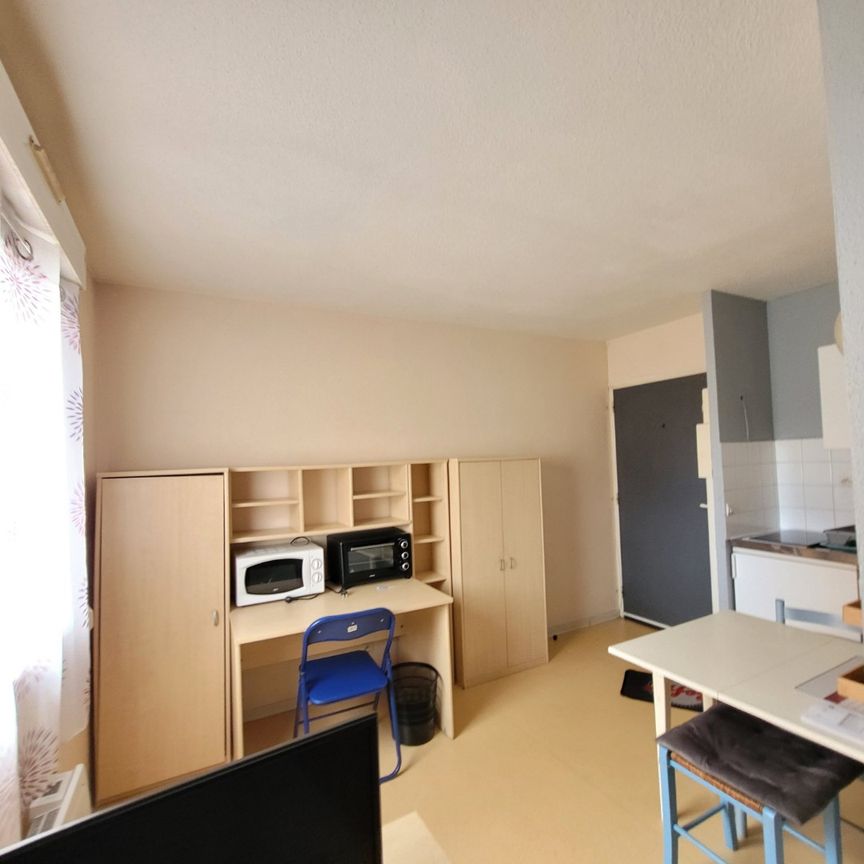 Location Appartement 18m² ARRAS 62000 - Photo 1