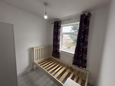 4 bedroom house to rent - Photo 4