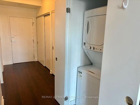 32 Camden Lofts , #904 - Photo 2