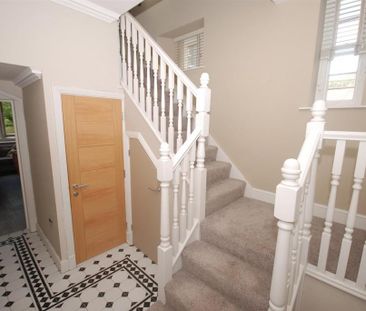 3 bedroom apartment to rent - Photo 3