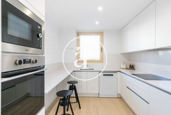 Apartment for rent with 2 bedrooms, studio and balcony in Badalona