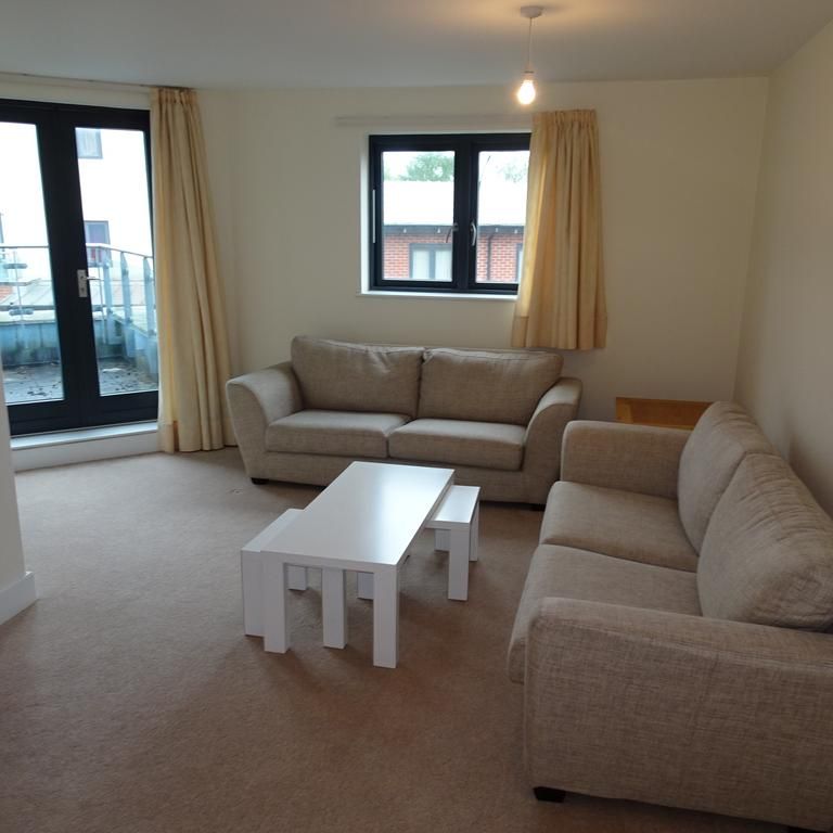 4 bedroom townhouse to rent - Photo 1