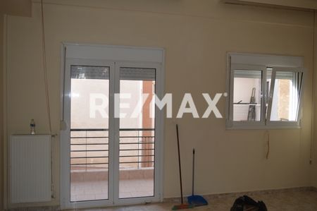 Ενοικιάζεται μεζονέτα σε κεντρικό σημείο της Καρδίας - Φωτογραφία 3