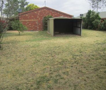 QUIET COURT LOCATION - Photo 1