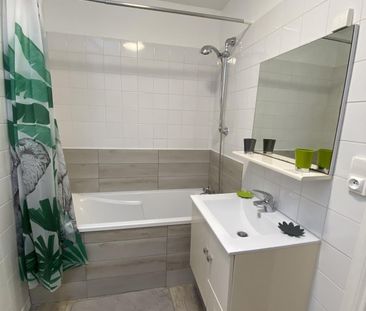 Location Appartement 3 pièces 75m² GRANVILLE 50400 - Photo 3