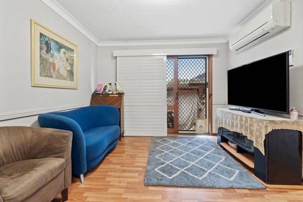 FAMILY HOME - Photo 1