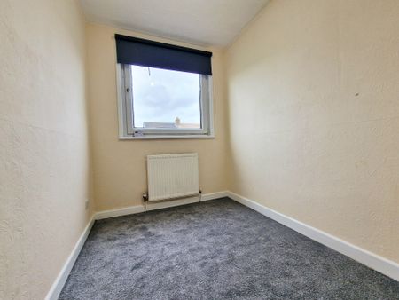 Ashfield, Fulwood - Photo 2