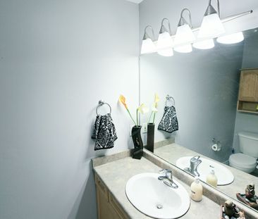 For Lease - 159 Snowdrop Crescent, Kitchener, Ontario - Photo 6