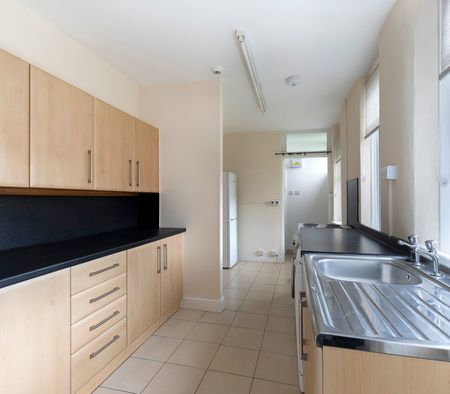 Glencairn Park Road, Cheltenham, GL50 2ND - Photo 3