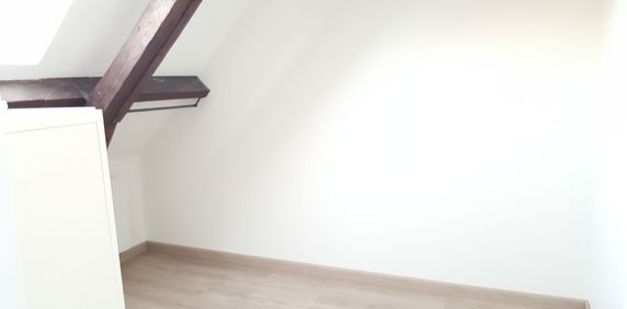 Location Appartement 2 pièces 28m² CAMBRAI 59400 - Photo 2