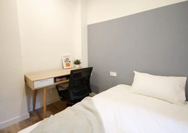 Carrer de Padilla, Barcelona, Catalonia 08013