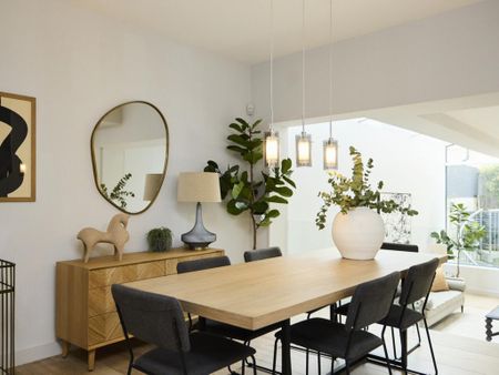 5 bedroom end of terrace house to rent - Photo 5