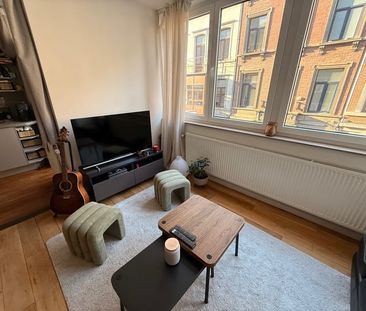 Appartement te huur - Photo 1