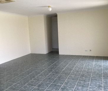 Neat and Tidy 3 BEDROOM HOME - Photo 3