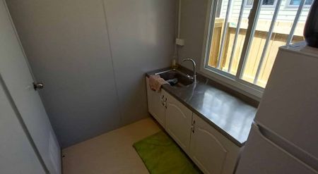 1 bedroom unit - Photo 4