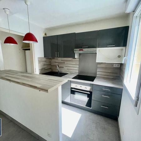 Location Appartement 2 pièces 48m² MACON 71000 - Photo 3