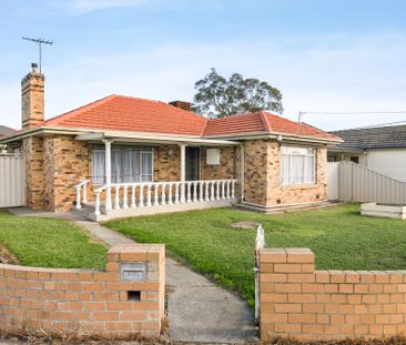 29 Metherall Street, Sunshine North VIC 3020 - House For Rent | Domain - Photo 5