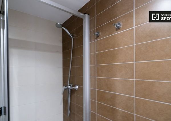 valencia, Valencian Community 46002