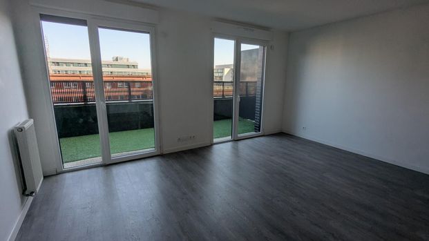 location Appartement T3 DE 59.7m² À CERGY - Photo 1
