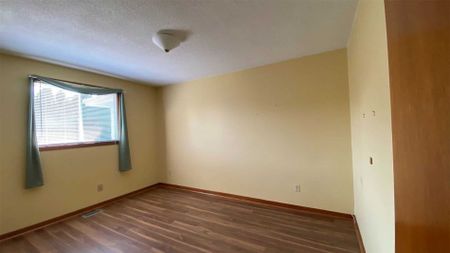 For Lease - 313 Main Street, St. Catharines, Ontario - Photo 5