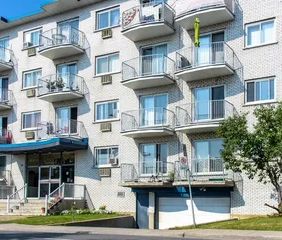 4 rooms apartment of 28m² in Montreal - Photo 2