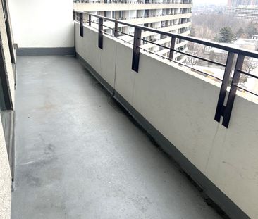 For Lease - 1320 Mississauga Valley Boulevard Unit# 1016, Mississau... - Photo 3