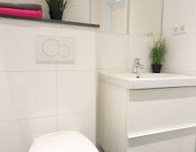 Charmantes modern möbliertes Apartment im Agnesviertel - Photo 1